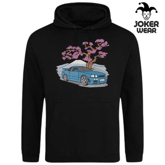 Car 8 - Embroidery on clothing